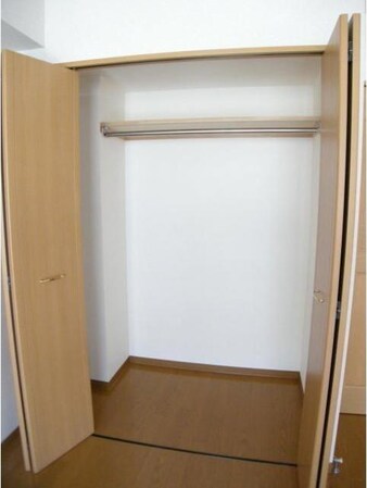 ロイヤルハイツFUJIの物件内観写真